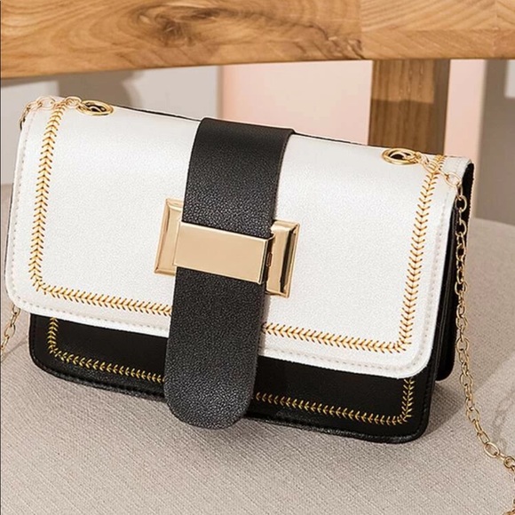 NEW•MODERN•Chic Black & White Mini Bag NWT - Picture 4 of 12